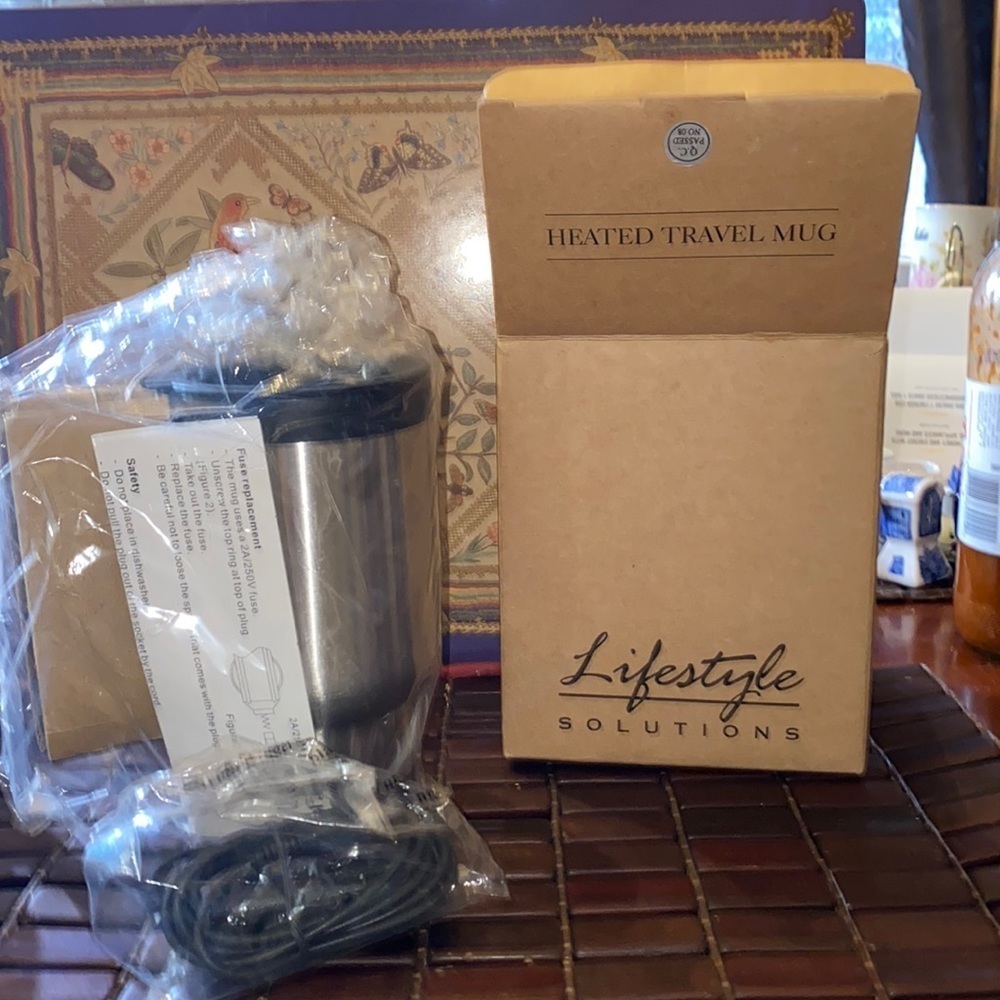 Lifestyle solutions Heated travel mug